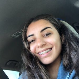 Meet your Posher, Alyssa